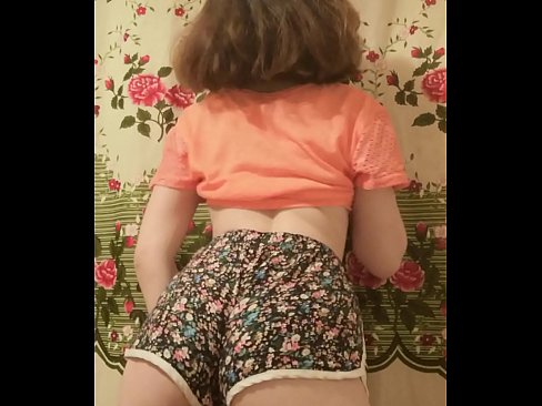 ❤️ Секси млада мадама сваля шортите си пред камерата. ❤️ Домашно порно в bg.sexvideogif.ru ❌❤