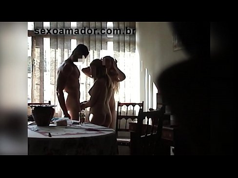 ❤️ Секс приятели канят гигантски мъж и тройка с него ❤️ Домашно порно в bg.sexvideogif.ru ❌❤